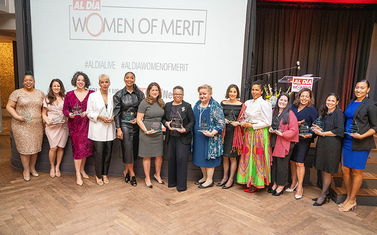 Catorce mujeres fueron premiadas por su trabajo impactante y sin precedentes en sus respectivas comunidades el 31 de marzo en The Lucy, en el centro de Filadelfia. Foto: Peter Fitzpatrick/AL DÍA News