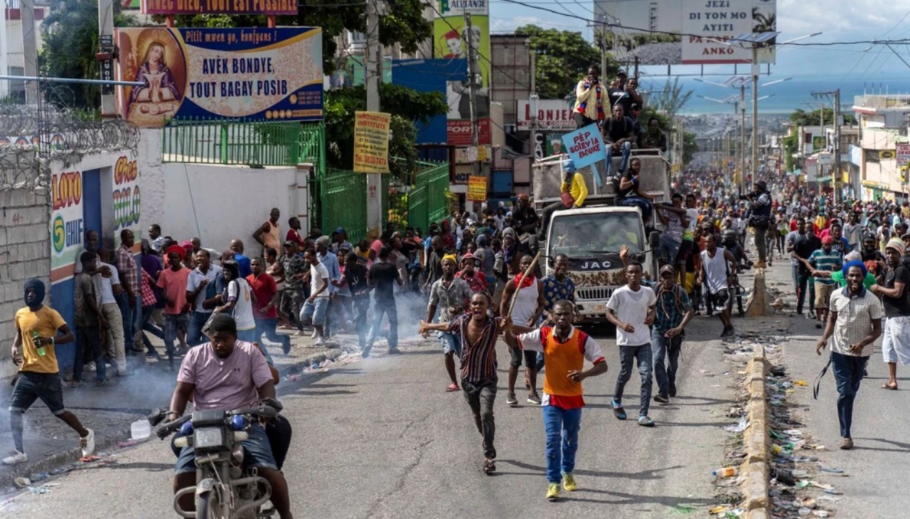 Haiti is currently at a crossroads, thanks to gang violence, political strife, hunger, and other challenges. Photo: Richard Pierrin/AFP via Getty Images.