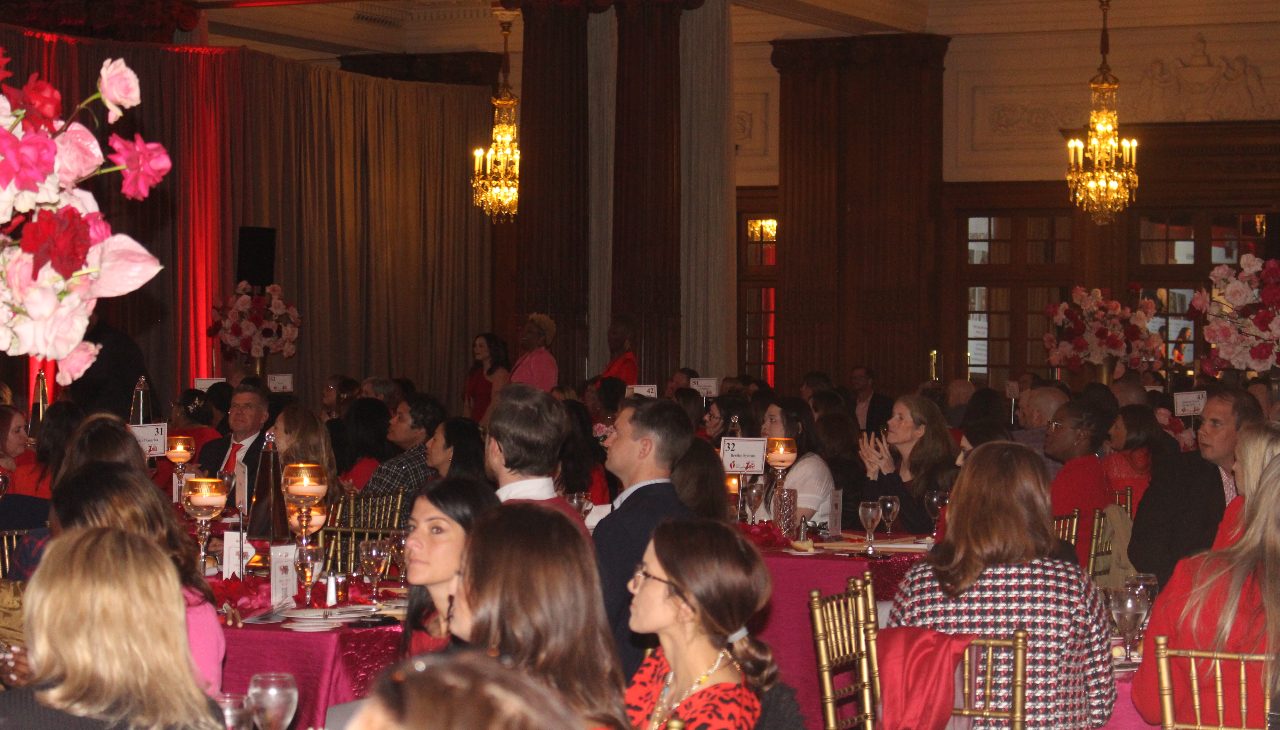 The American Heart Association's 2023 Go Red For Women took place on Friday, May 5 at the Crystal Tea Room. Photo: Emily Leopard-Davis/AL DÍA News.