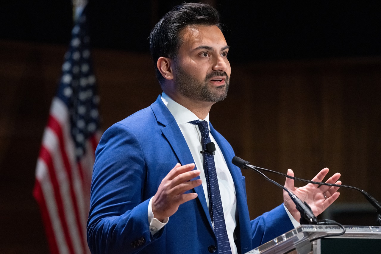 Ali Zaidi, White House National Climate Advisor, was in charge of explaining the Biden administration's nuclear plan to COP29 (File photo by SAUL LOEB / AFP).