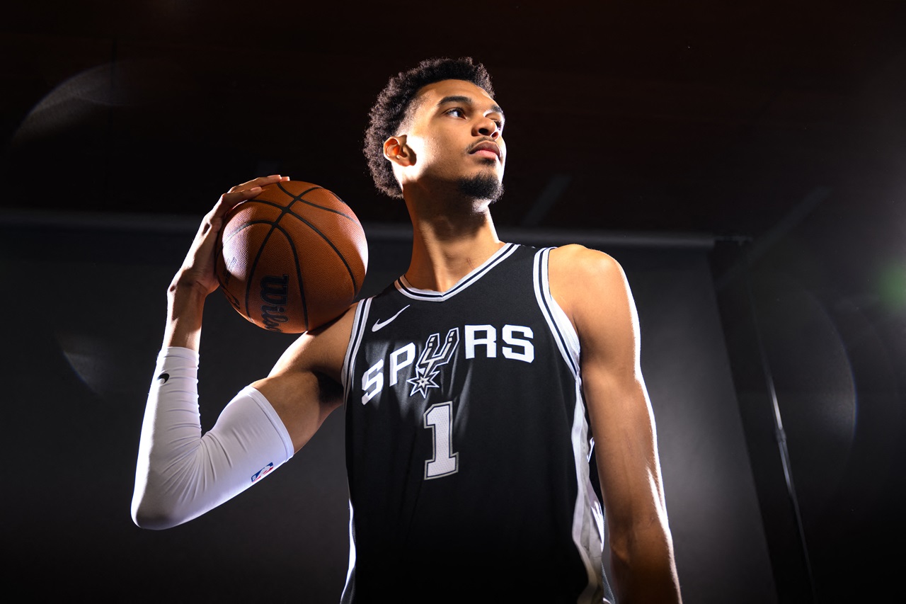 San Antonio Spurs forward #01 Victor Wembanyama stands for a portrait during media day ahead of the NBA season at the Victory Capital Performance Center in San Antonio, Texas, September 30, 2024.(Photo by Patrick T. Fallon / AFP)