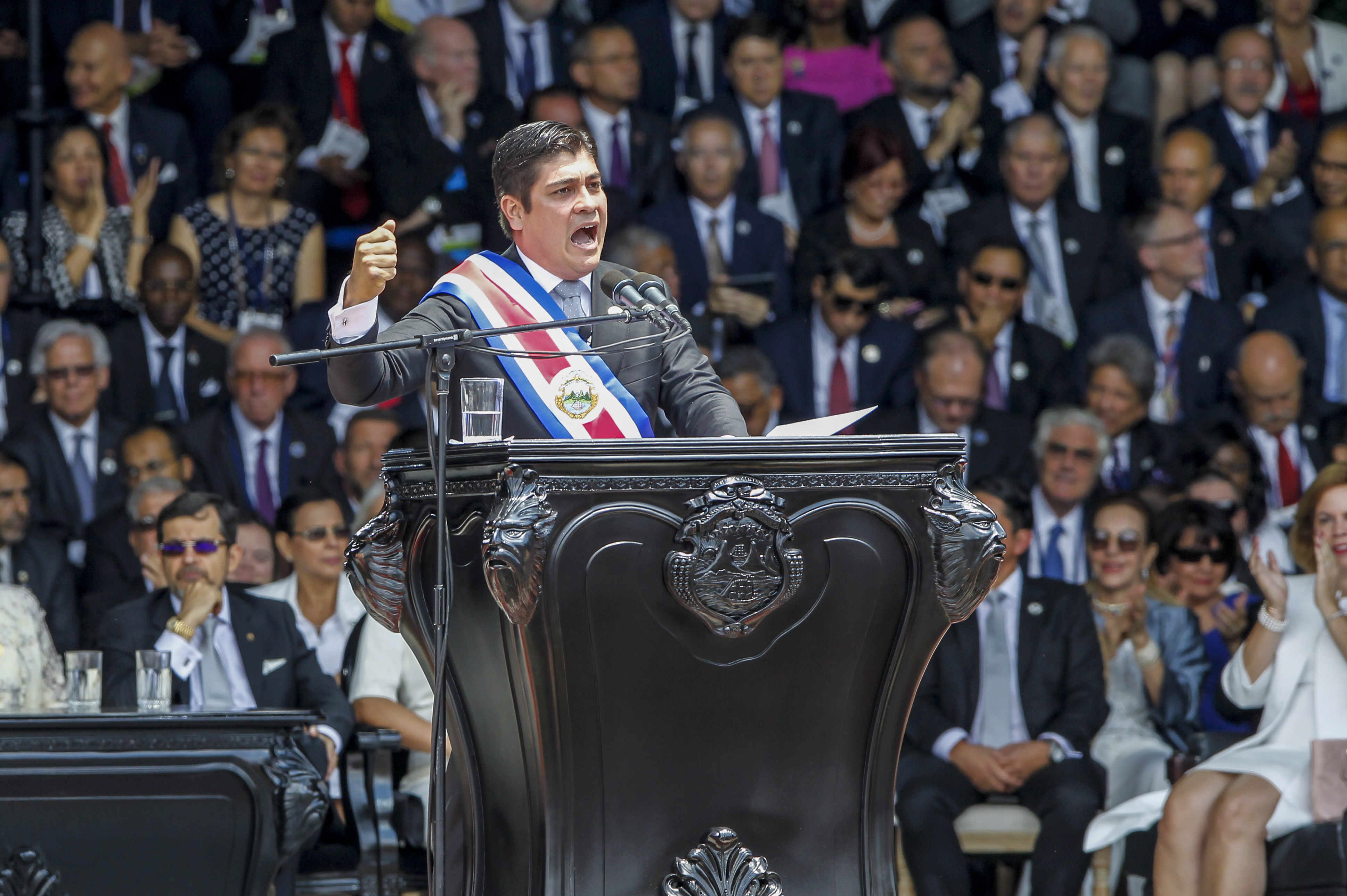 The President-elect Carlos Alvarado participate in the investiture ceremony, in the Plaza de la Democracia, in San Jose, Costa Rica, May 8, 2018. EPA-EFE/Alexander Otárola
