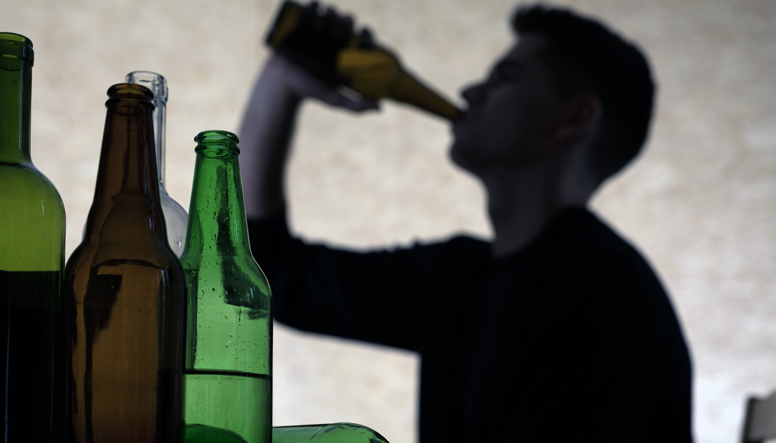 According to a new study from the Johns Hopkins Bloomberg School of Public Health, which surveyed both over-21 adults and people younger, almost one in three youngsters said they saw alcohol-related content online in the previous month.
