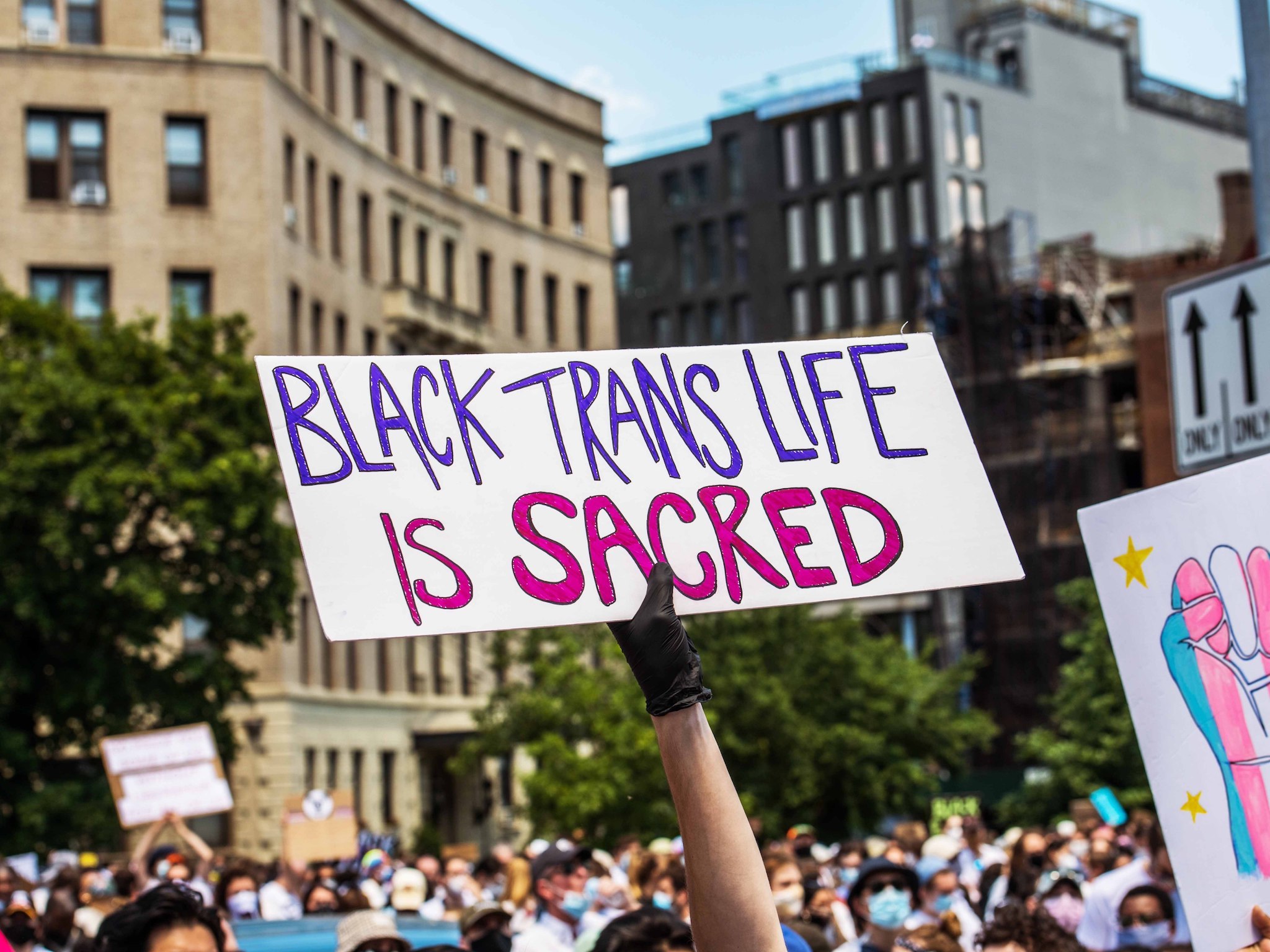 Imagen de una pancarta durante las manifestaciones por Black Trans Lives Matter