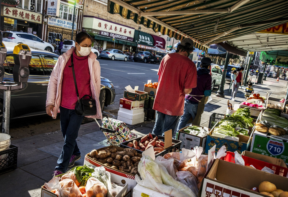 Tienda de comestibles en el barrio chino de Oakland. FOTOGRAFÍA: Stephen Lam/San Francisco Chronicle