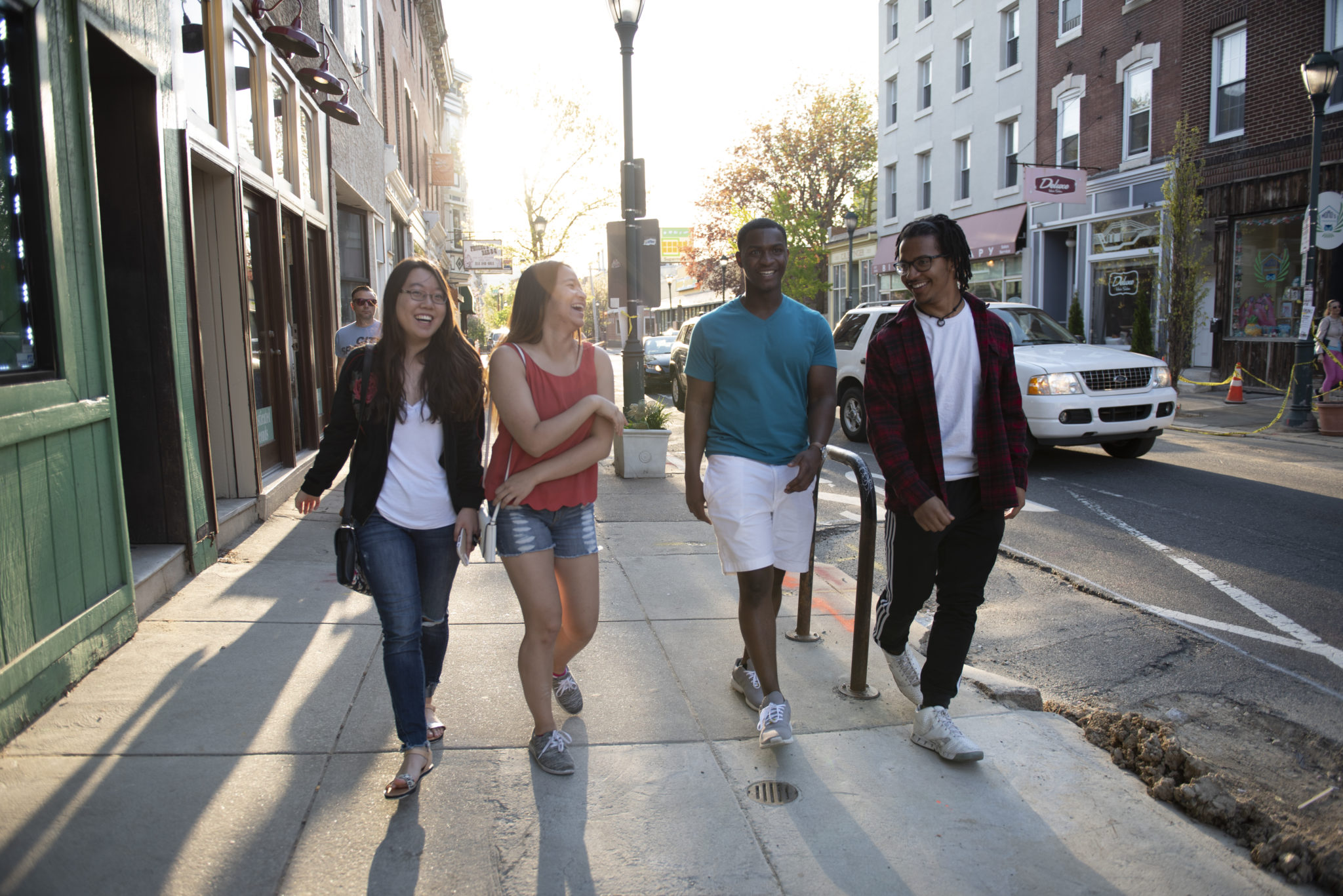 College students exploring the city. Photo Courtesy of Campus Philly. 