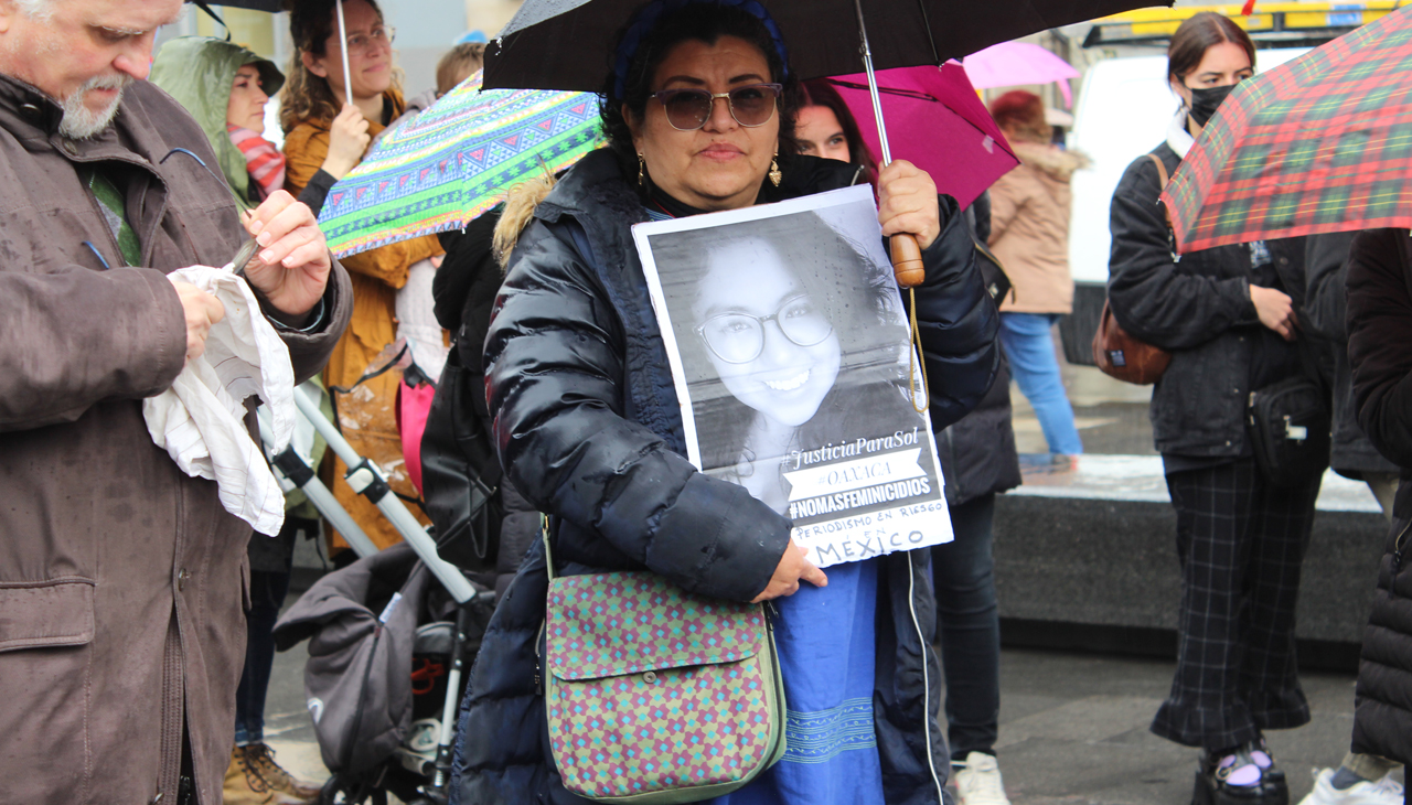 Paulina Ríos en la protesta del 8 de marzo en Barcelona / Esperanza Escribano