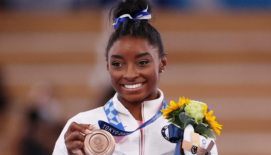  Medalla de bronce con giro de oro para Simone Biles. Getty Images